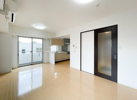 【居間・リビング】