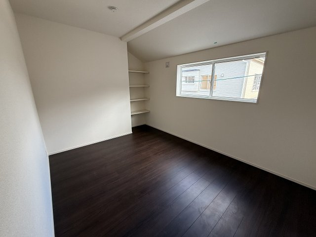 横浜1丁目　新築戸建　6棟の洋室|洋室6.25帖