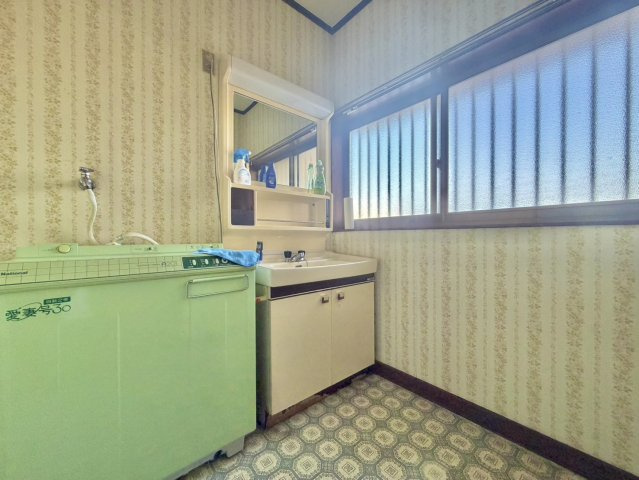 【土地280坪】結城市北南茂呂中古物件の洗面所