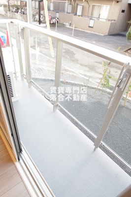 【バルコニー】 | CASA FLORESTA | 落ち着いた時間を過ごせるバルコニー