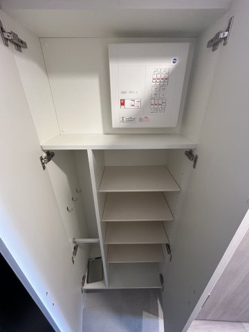 エスリード大阪デュアルゲートの収納