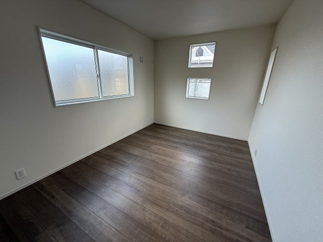 横浜1丁目　新築戸建　6棟の洋室|洋室６帖