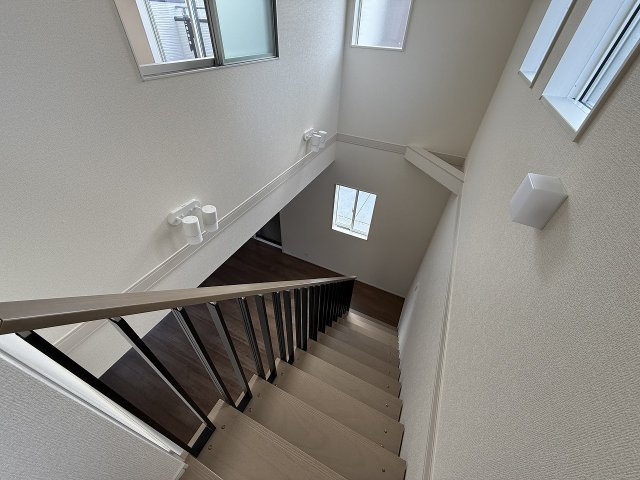 横浜1丁目　新築戸建　6棟のその他|吹抜け