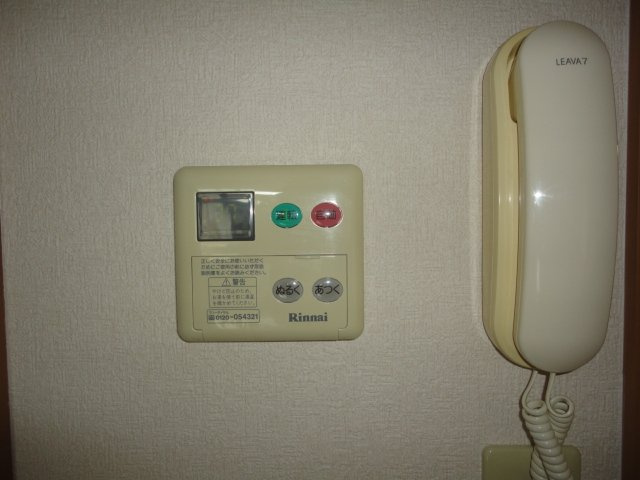 サンコート・パインのその他|給湯器・インターホン