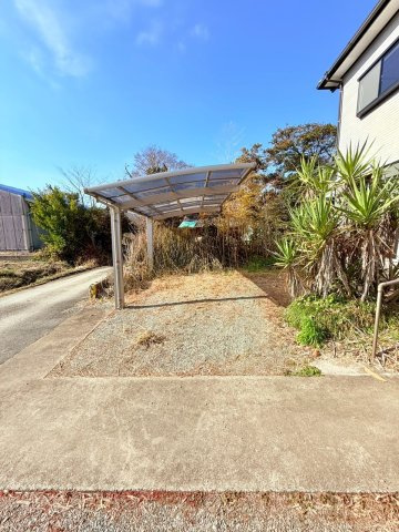 みやま市高田町田尻戸建の駐車場
