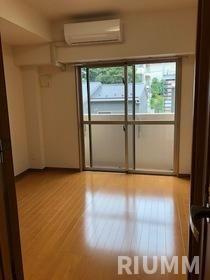 【居間・リビング】 | チェスターハウス本郷