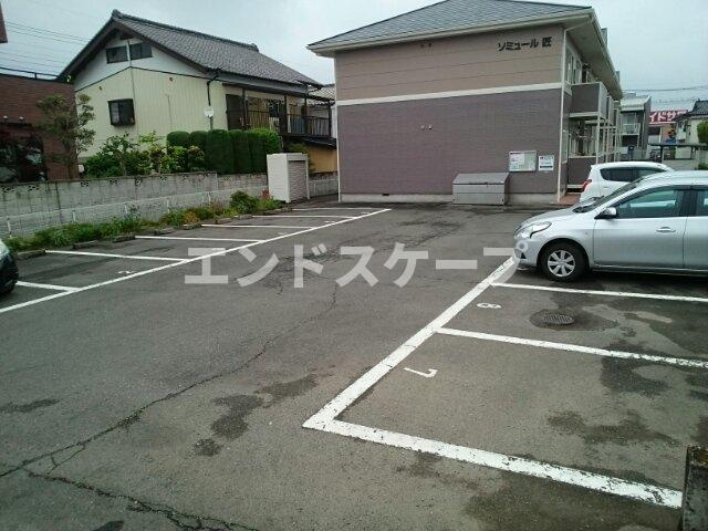 ソミュール匠の駐車場|高崎、前橋のお部屋探しはエンドスケープまで！お客様の理想お聞かせ下さい♪