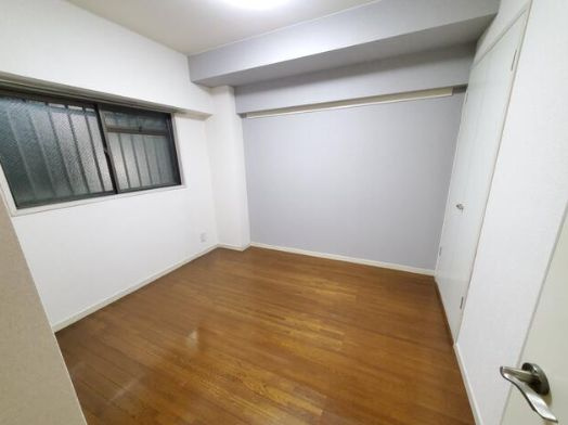 さいたま市浦和区大東２丁目の賃貸マンションの洋室