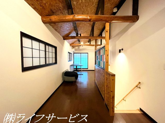 【洋室】 | 東三国２丁目テラスハウス | ２階洋室／リノベーション履歴有・すぐのご入居が可能です！