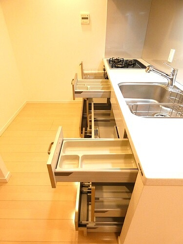 シティタワー有明のキッチン|収納