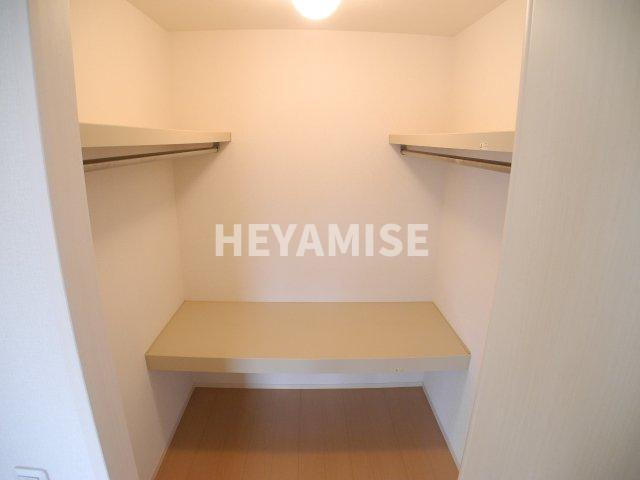 ブランドールの収納