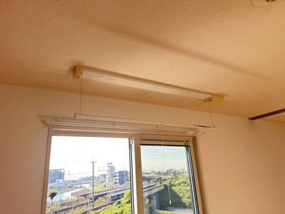 【内装】 | クレストコート Ａ | 室内物干し