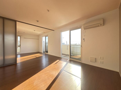 【居間・リビング】 | クレストコート Ａ | リビング