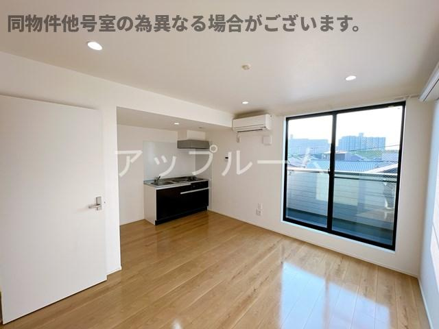 クラウド鳥羽見の内装