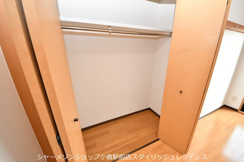 中津口センタービルの収納