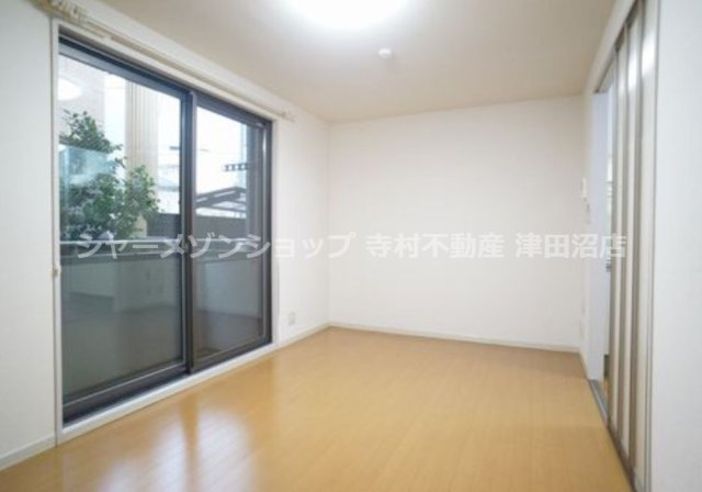 メゾン・ド・リベルテの居間・リビング