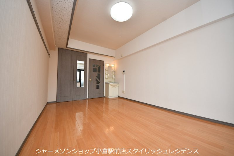 ニューサンリバー6番館の寝室