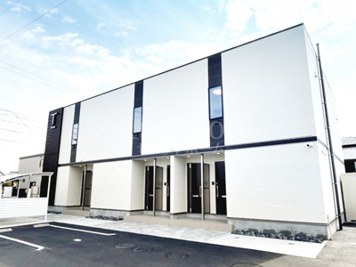 【駐車場】 | ヴィラ・竹ノ花 | 駐車場に車を止められます