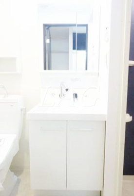 【洗面所】 | スマートＶＩＬＬＡ旗の台Ⅲ | 独立洗面台です。