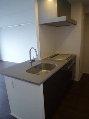 【キッチン】 | パークハビオ渋谷本町レジデンス | システムキッチン。IHクッキングヒーター！