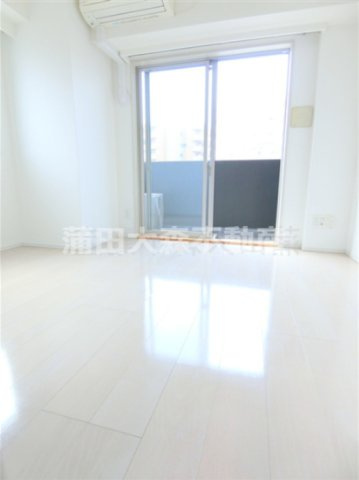 ジーベック平和島の居間・リビング