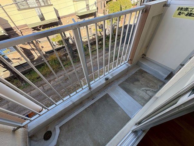 グリーンタウン本中山のバルコニー