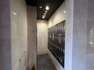 【エントランス】 | エスライズ西本町