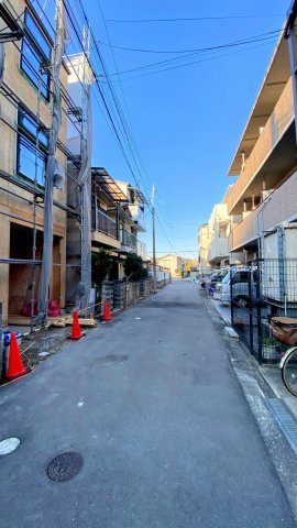 上田中町の前面道路含む現地写真