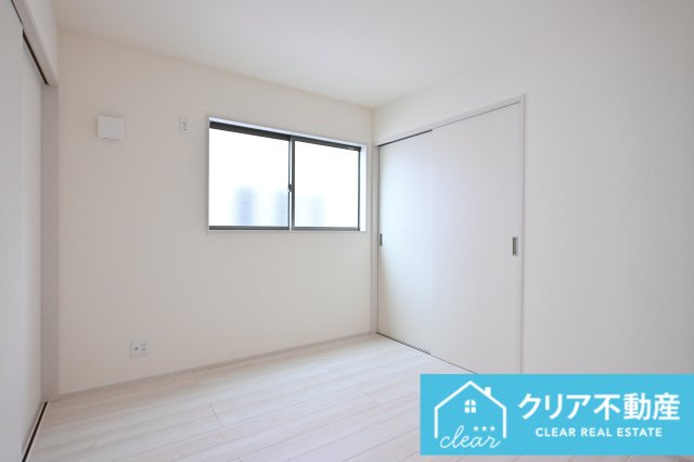 【洋室】 | 第３富士見町時沢7号棟 | 続き間の洋室は家族のくつろぎの空間や小さなお子様の遊び場にもぴったり♪