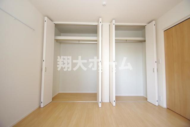 メゾンコート五反野のロビー