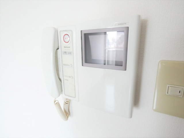 大阪市淀川区十三本町２丁目の賃貸マンションのセキュリティ