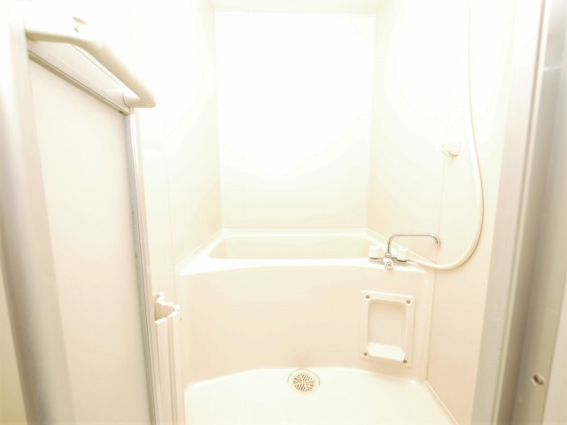 大阪市淀川区十三本町２丁目の賃貸マンションの浴室