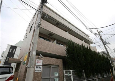 【外観】 | クレアパーク野方 | 鉄筋コンクリート造のガッチリとした建物。