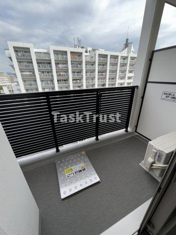 【バルコニー】 | クレアグレイス新森古市