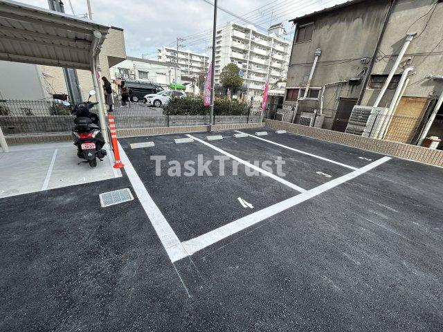 【駐車場】 | クレアグレイス新森古市