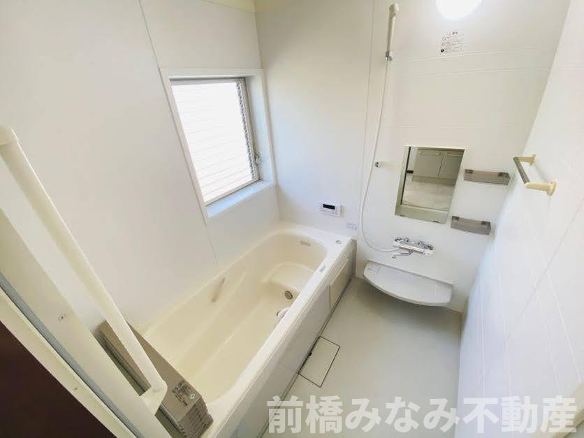 佐波郡玉村町大字五料　中古戸建　4ＬＤＫの浴室