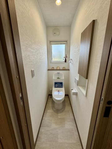 【Z空調】渋川市行幸田　限定1棟　新築建売のトイレ