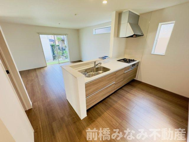 前橋市朝日町三丁目　限定1棟　ハートフルタウン　新築建売のキッチン|お料理しやすいキッチンです