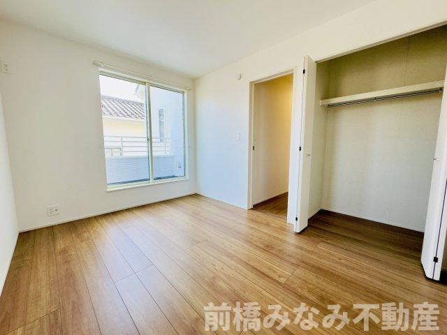 前橋市朝日町三丁目　限定1棟　ハートフルタウン　新築建売の洋室|使い勝手のいい洋室です