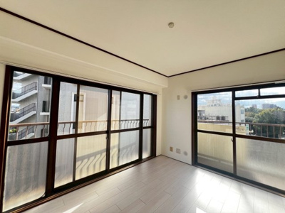 【洋室】 | ユニーブル住吉公園