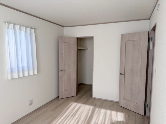 川口市上青木　新築一戸建て　１号棟の寝室|ゆとりの広さです