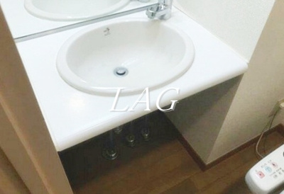 【洗面所】 | ザ・ハウス中野坂上 | 洗面台です。