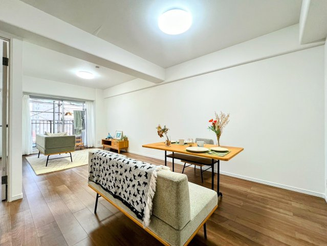 ネオコーポ桃谷の居間・リビング|LDK