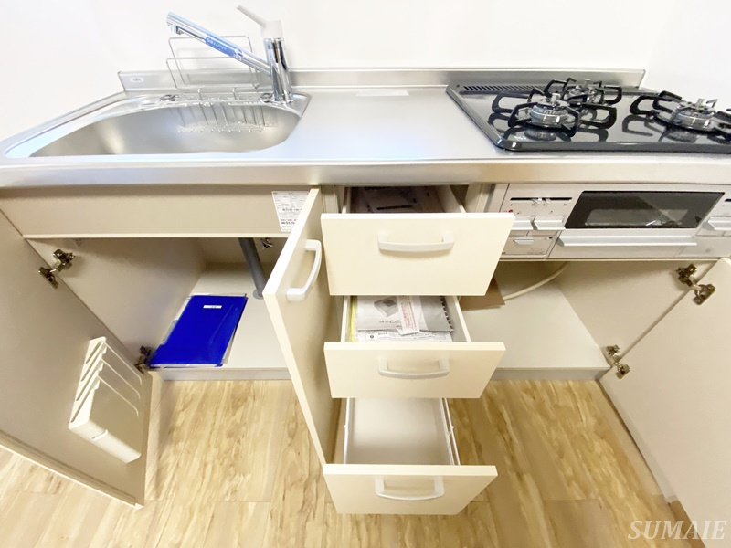 東京マンションの収納|キッチン下収納です☆