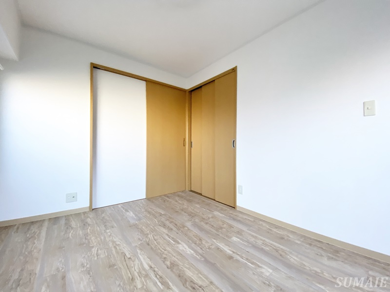 東京マンションの寝室|別角度からみた寝室です☆