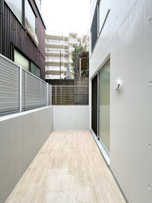 【バルコニー】 | CASAPIAZZA桜新町