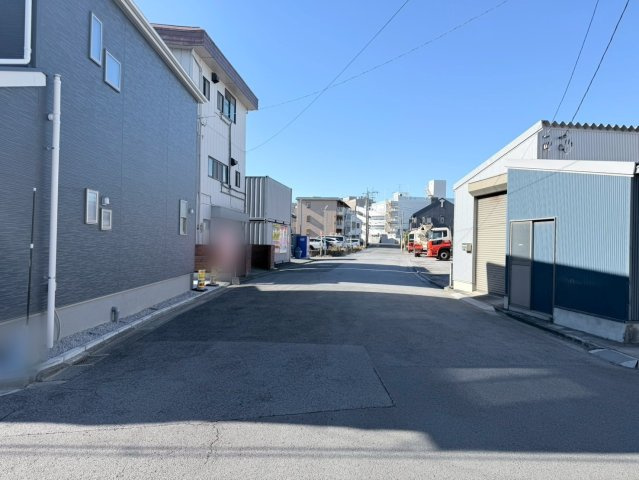 川口市上青木2丁目　新築一戸建て　1号棟の前面道路含む現地写真|前面道路含む現地写真です