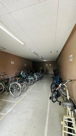 ダイアパレス宝塚クオリテージⅣの駐輪場|駐輪場