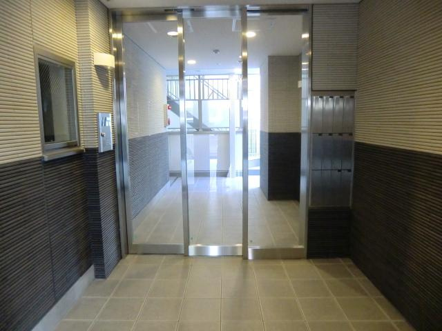 プルミエール秋葉原のロビー