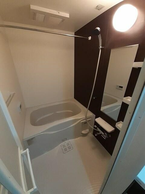 プルミエール秋葉原の浴室